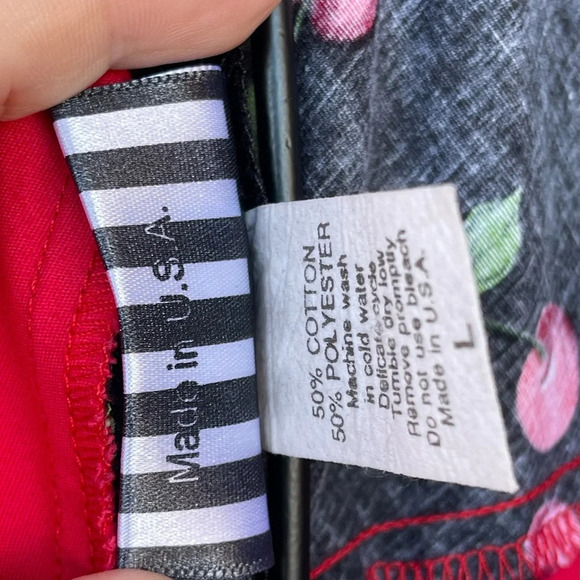 Pinup Couture Cherry Halter Dress size large - Picture 12 of 16